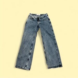 ✨ Hollister blue straight leg jeans✨